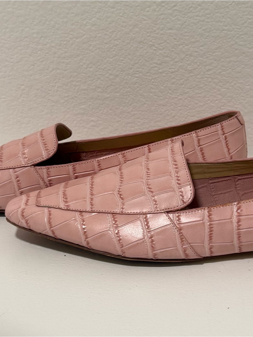 Pink Croc Embossed Loafers Marc Fisher LTD Pointed Toe Flats